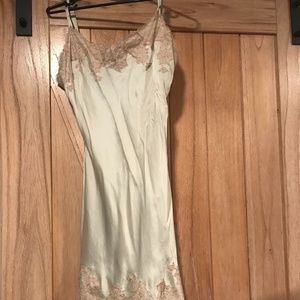 Silk slip